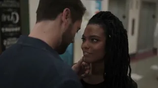 New Amsterdam 4x03 / Kissing Scenes — Max and Helen (Ryan Eggold and Freema Agyeman)