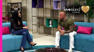 Xhoana dhe Erato në situatë të komplikuar. A njihen ata nga jashtë? | Love Island Albania Series 1