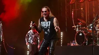 Steel Panther - Crazy Train | TivoliVredenburg, Utrecht, Netherlands, 10-07-2022