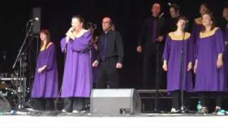 Dublin Gospel Choir - Lean On Me