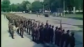 Они служат в ГСВГ. Советский воин, 1982 год.