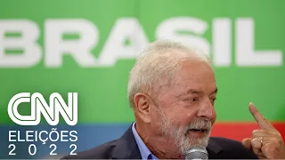 Campanha de Lula tenta evitar migração de voto católico para Bolsonaro | LIVE CNN