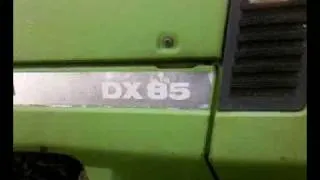 DX 85 et Deutz 65 07 au fumier