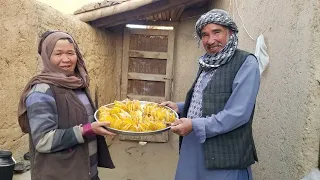 Fried Twisted Potatoes On A Stick Village Style - Village Life afghanistan @YummyRecipefood