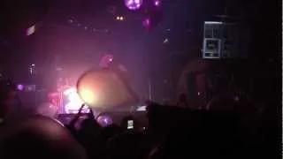 Azealia Banks - 212 [LIVE] @ Heaven, London 27/2/12