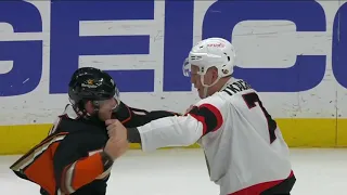 NHL Fight - Highlights - 25/11/2022