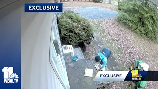 Video shows Amazon driver appearing to take packages off stoop