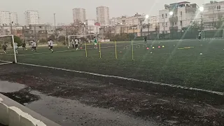 تدريب تحت المطر الغزير Training in the rain