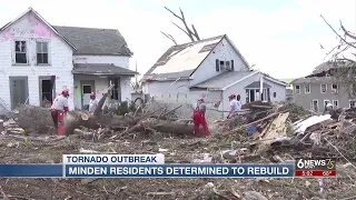 Minden, Iowa residents cleaning up from violent tornado that killed 1