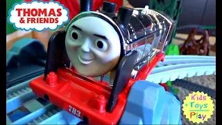 Thomas and Friends Super Station Trackmaster Challenge Toy Train Video for Kids | Thomas & Friends