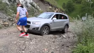 Chevrolet Captiva 2,2 esp  и без esp