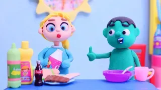 DibusYmas Superhero Play Doh Stop motion cartoons cooking