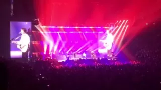 Paul McCartney - Mull Of Kintyre - Live in Hamilton July 21 2016