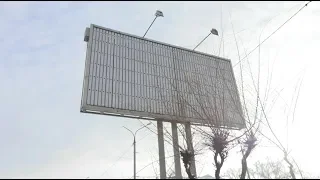 Демонтаж незаконных рекламных конструкций в Абакане - Абакан 24