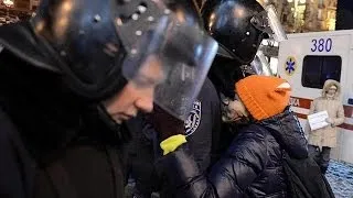 Proteste in der Ukraine: Die Polizei zieht vorläufig ab