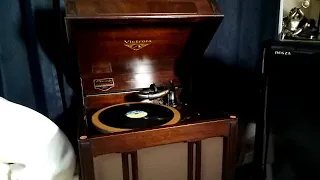 Burl Ives (バール・アイヴス) ♪Riders In The Sky♪ 1949年 78rpm record , Victrola VV 1 - 90 phonograph