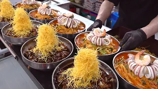 素晴らしいスタイルの麺を作る（チャジャンミョン、チャンポン）- 韓国ストリートフード