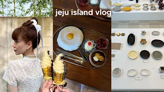 Jeju Korea Vlog: summer hairstyle tutorial, food & cafe, shopping (BEST 2 days itinerary) | Q2HAN