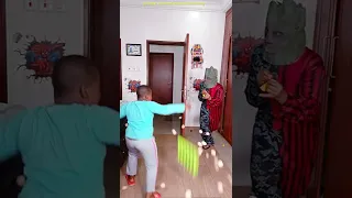 MARVELOUS Groot Balloon Prank on mum 😁🤣 vs Wigofellas Pranks  vs Junya1gou funny video JUNYA TikTok