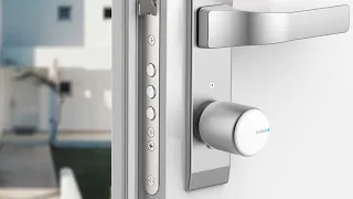 Tedee smart lock | Open your door with smartphone or apple watch | Apple HomeKit accesory