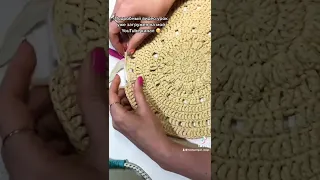 Круглая вязаная сумка крючком, полное видео уже на канале crochet raffia bag