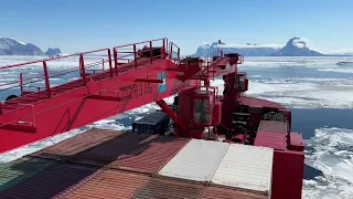 Maleraq Arctica is the first ship to sail to Uummannaq 2024. #Greenland#ice#Uummannaq#