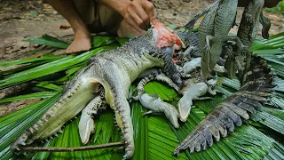 Wow! Baby Crocodile In Stomach & Cooking Baby Crocodile Eating Delicious