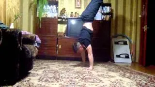 Handstand 2013