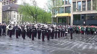 Dodenherdenking 4 mei 2024 Stadhuisplein Rotterdam met muziek van de Marinierskapel