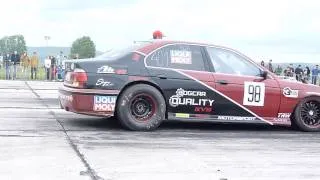 BMW E39 V12 TURBO vs GOLF DIESEL