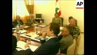 LEBANON: UN FRONTIER