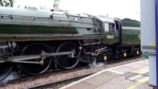 Oliver Cromwell (wheel spin ) & moveing out of Bedford Midland Road Station