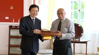 Fijian President receives a farewell call from the Ambassador of Japan