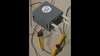 Can These Automotive Relays Be Plugged In BACKWARDS?