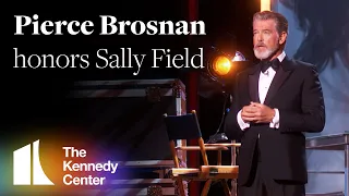 Pierce Brosnan honors Sally Field | 2019 Kennedy Center Honors