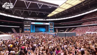Shawn mendes -There's Nothing holdin me back (Live at capital's summertime ball 2017