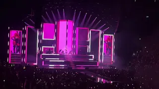 Nicki Minaj - Pink Friday, Feeling Myself | Pink Friday 2 World Tour Montreal