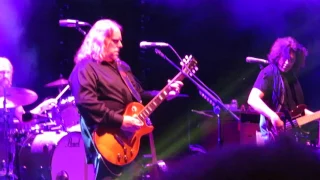 gov't mule  "when doves cry/ beautifully broken" 12-30-16