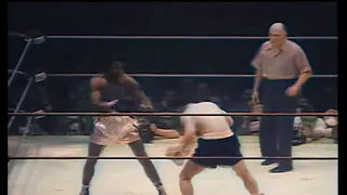 Sugar Ray Robinson vs Rocky Graziano in FULL COLOR - (16.04.1952)