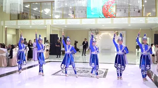 Красивый Казахский танец (13.08.2023)