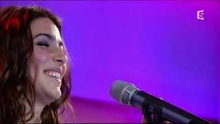 Léa Paci, en Live - C à vous - 12/05/2017