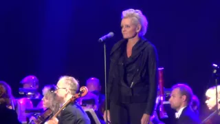 Eva Dahlgren 'Ängeln i rummet' live på Anna Lindhs minneskonsert i Kungsträdgården. 20130911
