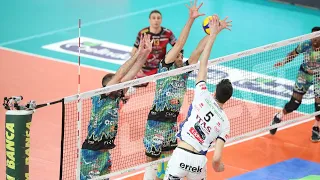 Highlights di Itas Trentino-Sir Safety Conad Perugia 3-2 (18° turno di SuperLega)