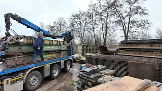 VLOG 4 ‐ hardhouten schotten om brug te bouwen en dag eindigen met een kraan transport