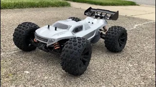This is one of the best handling rc trucks ever 🤩
