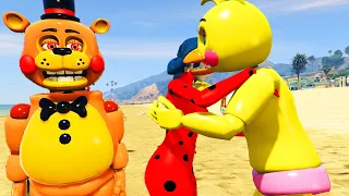 LADY BUG found Chica Freddy ran away ANIMATRONIC ADVENTURES GTA 5 FNAF MODS Multi Pulti