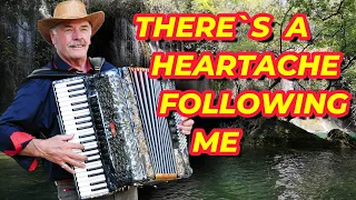 JIM REEVES -THERE`S A HEARTACHE FOLLOWING ME - Cover ( Mick Edwards )