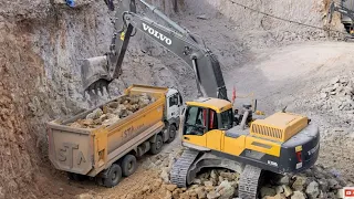 VOLVO EC 350 DL HAFRİYAT YÜKLEME ARKA KÖŞENİN KOTUNA AZ KALDI