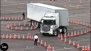 34 Incredible Moments of Truck Driving Caught on Camera !