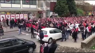 Dortmund vs Monaco  " Les fans monégasque chante dans les rues de Dortmund "